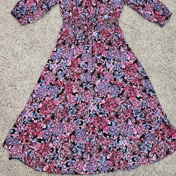 Nanette Lepore Vibrant Floral Long Sleeve Dress - Picture 2 of 7
